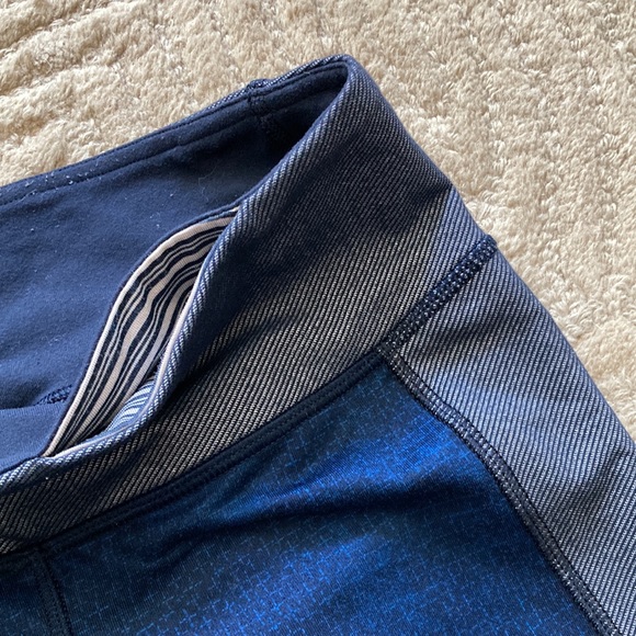 LULULEMON 4 Wunder Under Crop Sashiko Inkwell Faux-Denim Leggings Luon - Picture 9 of 9